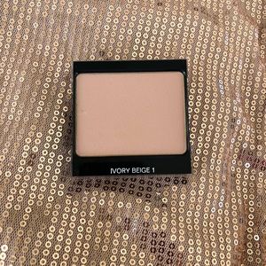 ChanelDouble perfection powder